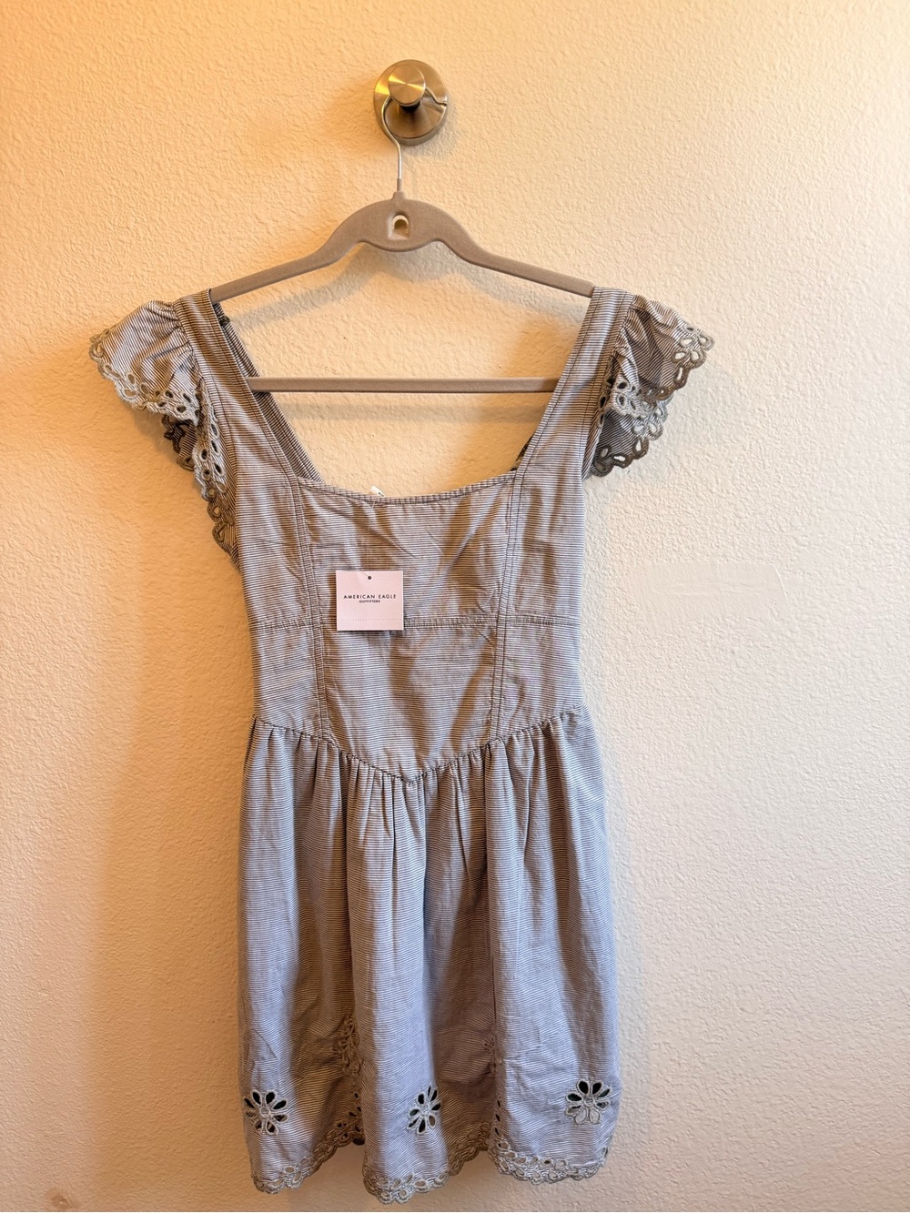 American Eagle Outfitters Light Gray Eyelet Sleeve Dress